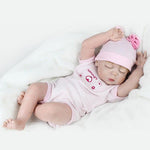 Poupée Reborn Fille  avec bonnet | Bébé Reborn Plus